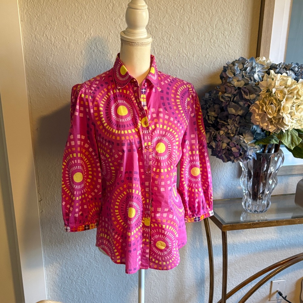 Brightly coloured graphic print button front shirt size extra small.